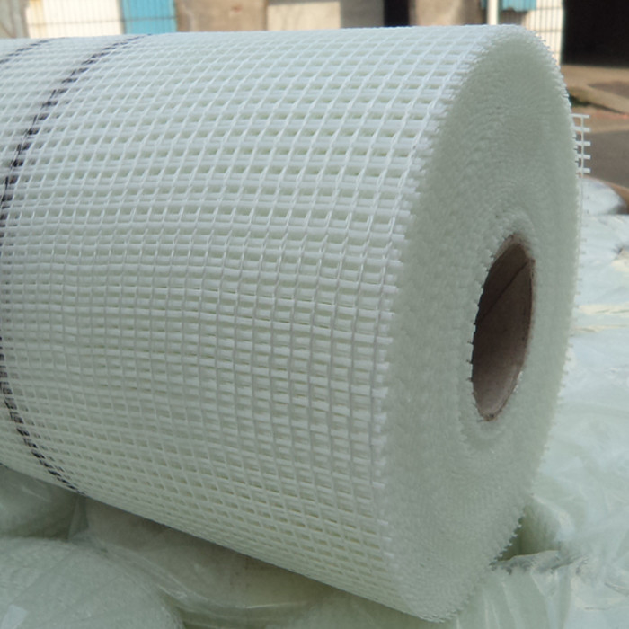 Ruloir de maille de renforcement en fibre de verre solide 50m-200m Longueur 4*4mm Ouverture pour le support mural