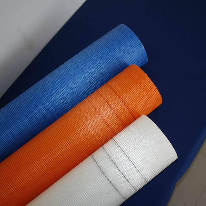 Ruloir de maille de renforcement en fibre de verre solide 50m-200m Longueur 4*4mm Ouverture pour le support mural