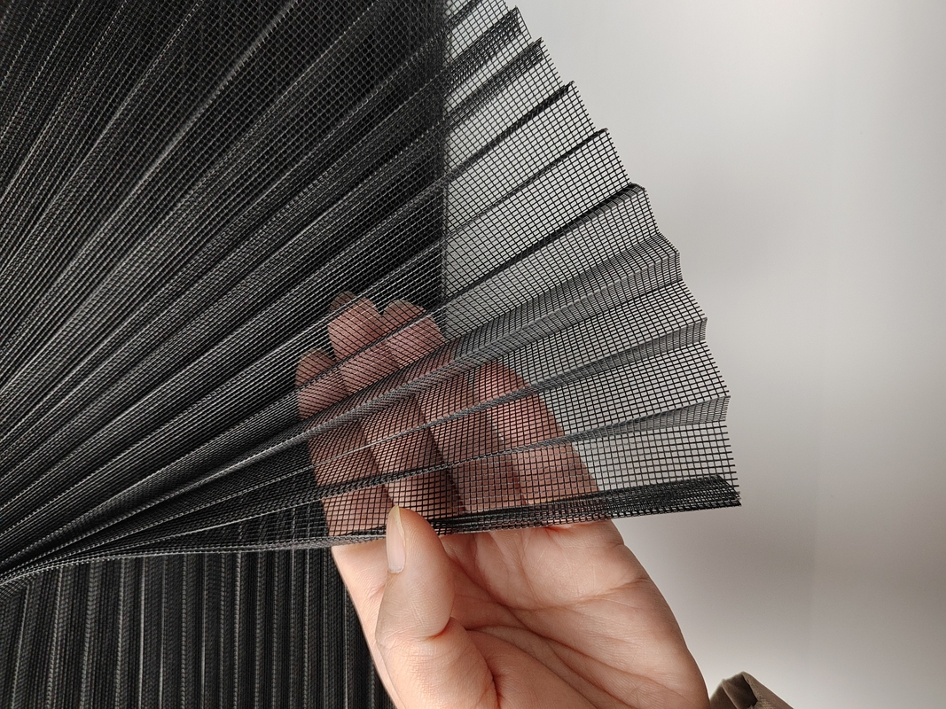 19 mm hauteur plissée Plissé écran anti-insectes de 0,5 à 3,5 m de largeur pour une protection durable