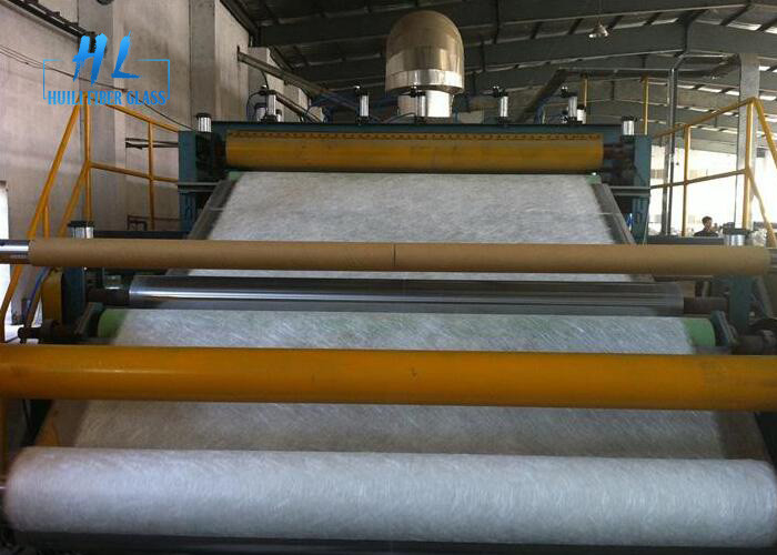 Tapis en fibre de verre à base de silane blanc pour résines époxy vinyle ester polyester