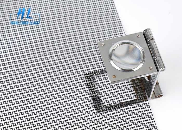 Maille colorée de preuve de mouche de fabrication d'écran de fenêtre de moustique de fibre de verre avec le PVC