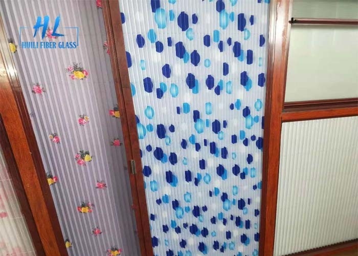 Écrans anti-insectes en polyester personnalisés pour fenêtres et portes avec hauteur de pliage réglable
