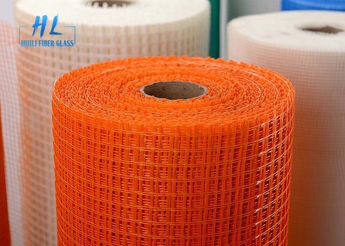 800N Rouleaux en maille carrée en fibre de verre bleue 5*5 mm ouverture 1,2 m pour les matériaux de construction