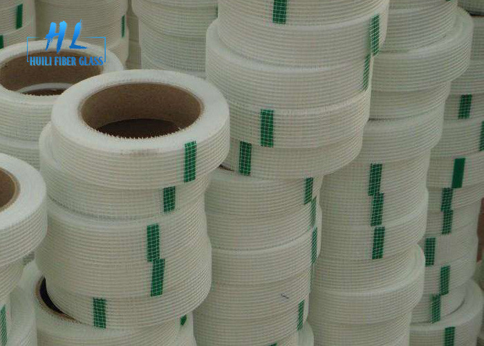 C Tape adhésive unique en fibre de verre pour la résistance aux alcalins