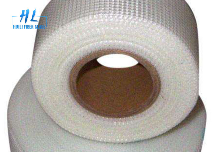 Tape de fibre de verre adhésive latéx à face unique 60g - 65g/m2 50m Ruloir résistant à la chaleur jusqu'à 500°C