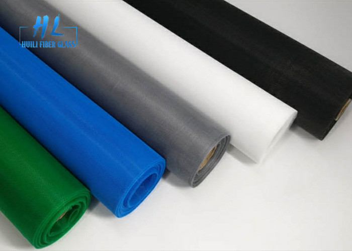 Tissu en polyester revêtu d'un écran anti-insectes en fibre de verre résistant aux UV de 0,8 à 2,5 m