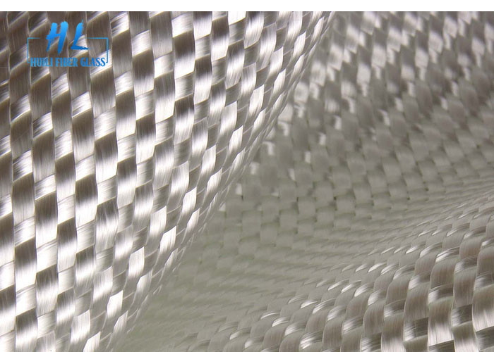 Tissue simple de 1 m de largeur 550.C Rouleau de tissu en fibre de verre avec résistance à la traction 2000N/5cm