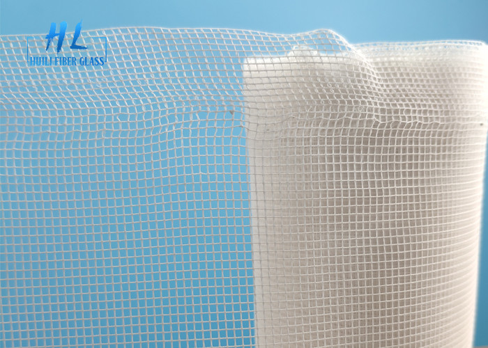 Écran anti-insectes en polyester noir résistant aux UV avec une résistance à la traction de 300N / 5cm pour fenêtres larges