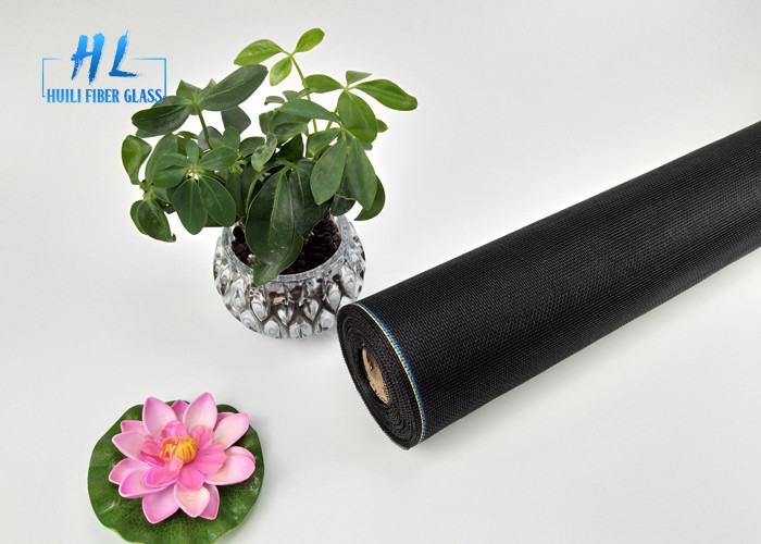 17*14 l'écran de fenêtre d'amende de couleur de noir de la maille 110G avec le PVC a enduit