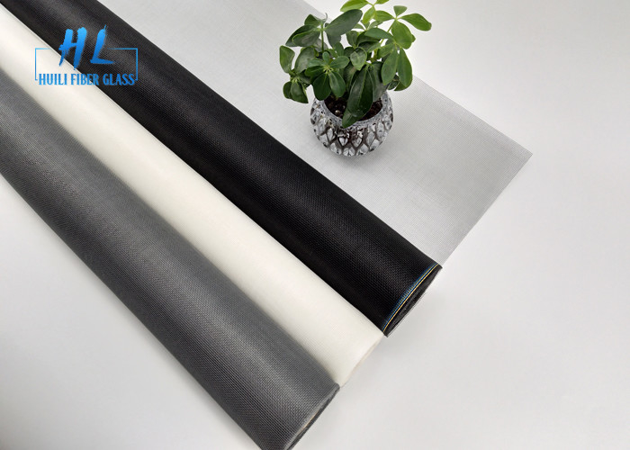 18*16 Maillage en fibre de verre noir gris blanc Maillage en tissu pour la protection de la vie privée de la porte et de la fenêtre