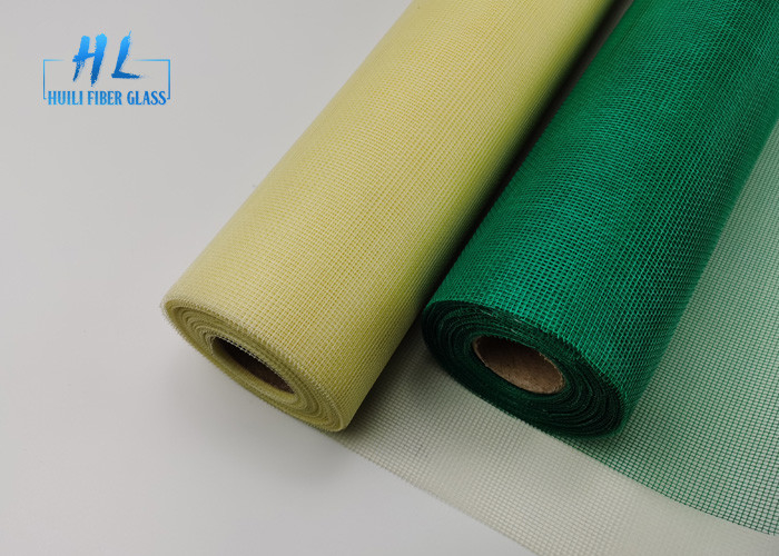 Largeur maximale de 3,0 m Tissue simple en aluminium Chaîne de mouche écran de fibre de verre tapis de surface dans différentes largeurs