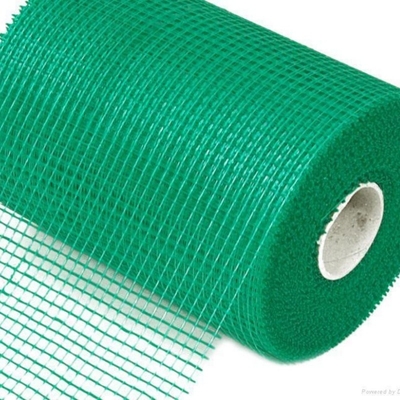 1m Large en fibre de verre recouverte de couche blanche Résistant aux alcalins Résistant aux alcalins