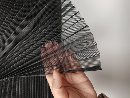 Garantie de prix 18 mm hauteur de pliage Plissé écran anti-insectes résistant aux UV et installation DIY pour la protection