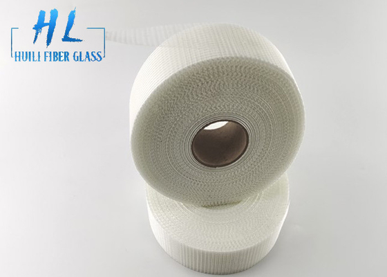 Tape autoadhésive à fibre de verre à face unique de 60 à 65 g/m2